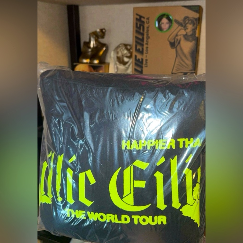 Billie eilish world tour hoodie XL